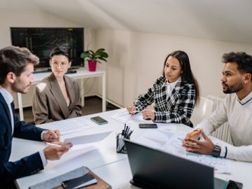 跨境企業(yè)委托第三方記賬的監(jiān)管與流程解析